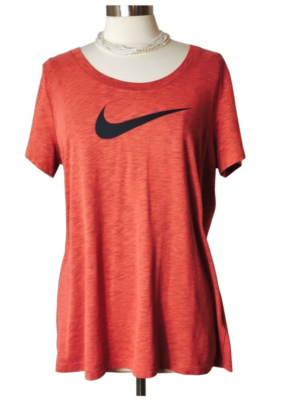 Nike Womens XL Tee Red Dri-Fit Swoosh Logo Soft Sport Activewear Athleisure